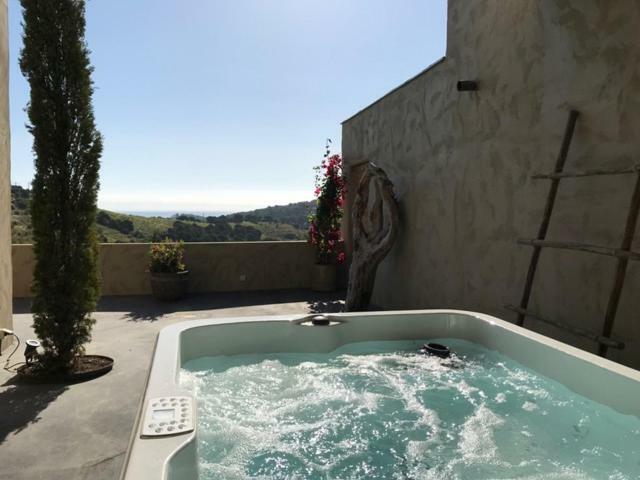 Les Cabanons De Meme Jeannette Bed and Breakfast Port Vendres Buitenkant foto